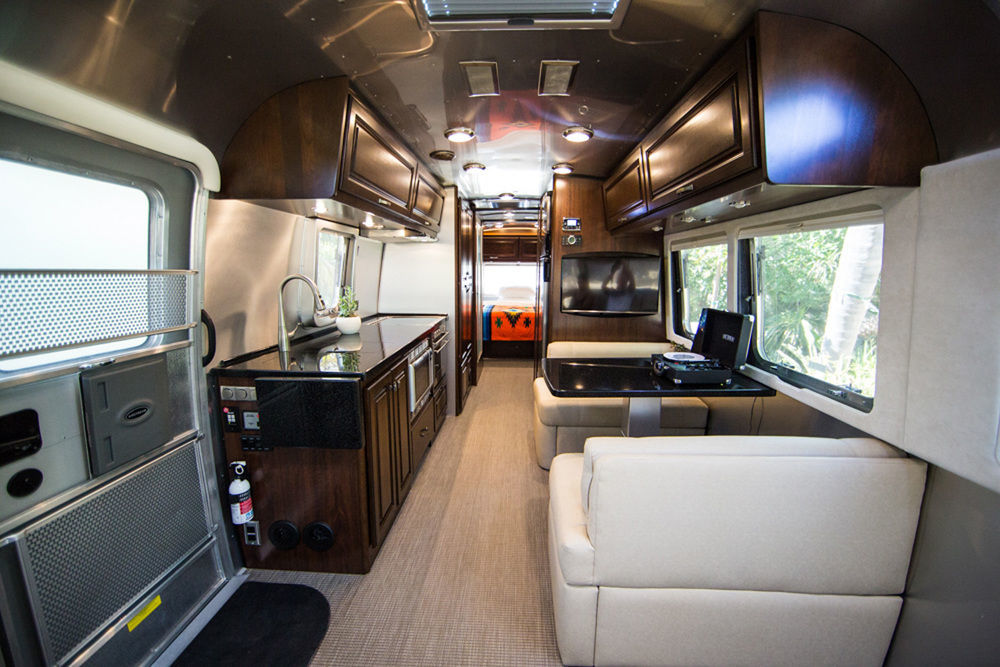 Caravan Outpost Camping 2*